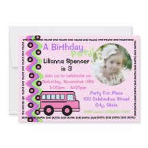 ピンク色のスクールバスホイール（写真付き）