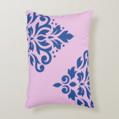 ピンク色のダンマスクアートI青をスクロール アクセントクッション (正面(垂直))