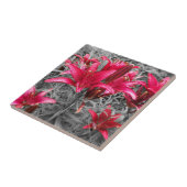 ピンク色のデイリー花 タイル (側面)