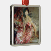 ピンク色のドレスを着た美しい若い女性 メタルオーナメント (右)