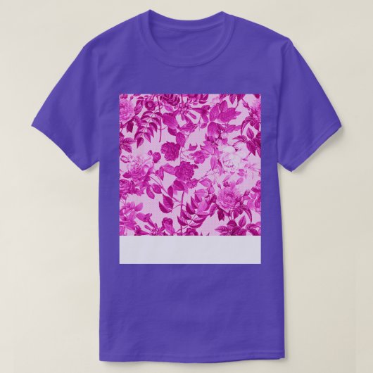 ピンク色のバラ葉スのパターン Tシャツ (デザイン正面)