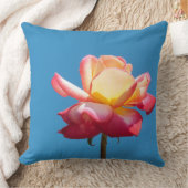 ピンク色のバラ クッション (ブランケット)