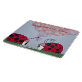 ピンク色のバルーンブーケかわいらしを持つ愛らしいラディバグ カッティングボード (角)