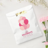 ピンク色のバルーン祝はどんな年齢の誕生日 フェイバーバッグ (封をした状態)