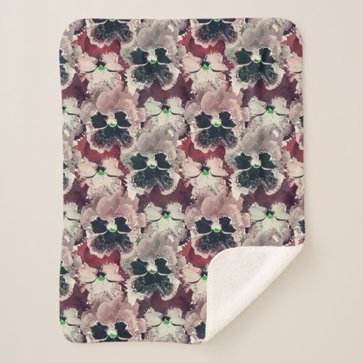 ピンク色のバーガンディーの水色の花 シェルパブランケット (正面)