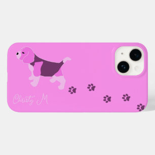 ピンク色のビーグル犬と泥まみれの肉付き印刷名 Case-Mate iPhone 14ケース