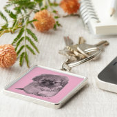 ピンク色のピーゲスの子犬 キーホルダー (側面)