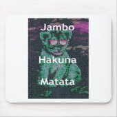 ピンク色のメガネを使ったグリーンライオン「はくな又田」アート マウスパッド (正面)