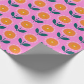 ピンク色の北欧の美的な花柄 ラッピングペーパー (角)