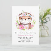ピンク色の女の子の赤ちゃんシャワーでかわいいカワウソ 招待状 (スタンド正面)
