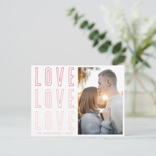 ピンク色の愛バレンタインの家族写真 シーズンポストカード (スタンド正面)