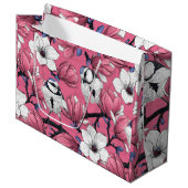 ピンク色の春の時間 ラージペーパーバッグ (正面アングル)