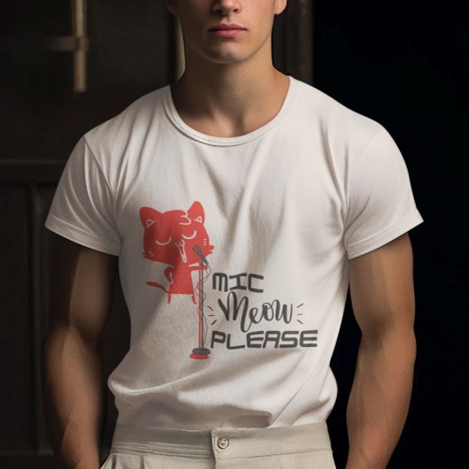 ピンク色の猫が灰色のマイクを持って「ニャオプリーズ」 Tシャツ