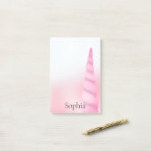 ピンク色の白いユニコーン ポストイット (デスク上)