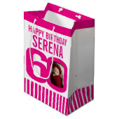 ピンク色の白い誕生日抱き枕 ミディアムペーパーバッグ (正面アングル)