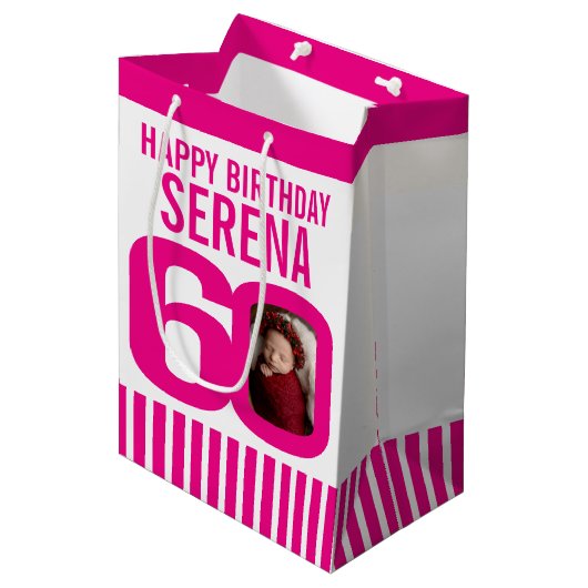 ピンク色の白い誕生日抱き枕 ミディアムペーパーバッグ (正面アングル)