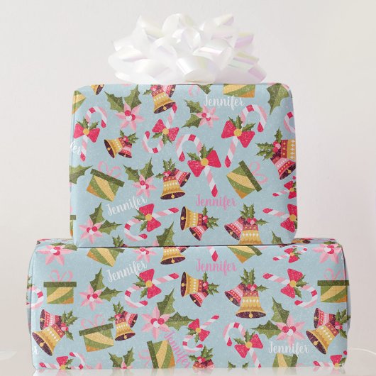 ピンク色の白かわいいクリスマスプレゼントで名前をパーソナライズ ラッピングペーパー