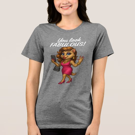 ピンク色の素敵な猫 トライブレンドTシャツ (正面)