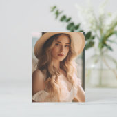 ピンク色の美しいブロンド ポストカード (スタンド正面)