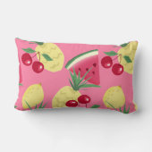 ピンク色の背景にジューシーな果実。 ランバークッション (裏面)