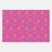 ピンク色の背景にリンクされた愛のハート ラッピングペーパーシート (正面)