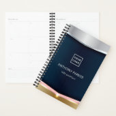 ピンク色の背景を持つメタリックストライプ背景 プランナー手帳 (ディスプレー)