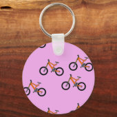 ピンク色の自転車パターン キーホルダー (正面)