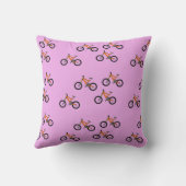 ピンク色の自転車パターン クッション (裏面)
