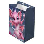 ピンク色の花が咲くかわいいピンクの竜 ミディアムペーパーバッグ (正面アングル)