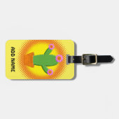 ピンク色の花が咲くかわいいマンガのサボテン ラゲッジタグ (正面横)