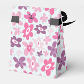 ピンク色の花と青いハートかわいい フェイバーボックス (裏面サイド)