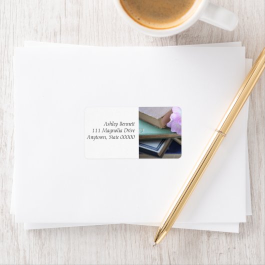 ピンク色の花の古い本 ラベル (インサイチュ)