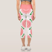 ピンク色の花の模様 カプリレギンス (裏面)