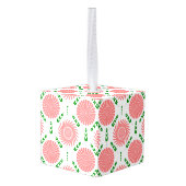 ピンク色の花の模様 キューブオーナメント (裏面アングル)