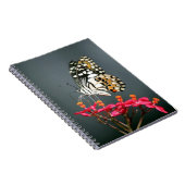 ピンク色の花の白い黒と黄色の蝶 ノートブック (右側)
