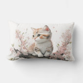 ピンク色の花を咲かせた子猫 ランバークッション (正面)