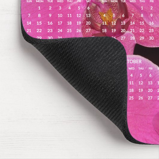 ピンク色の花を年間カレンダー2023 マウスパッド (コーナー)