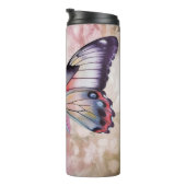 ピンク色の花を持つ夢のような蝶 タンブラー (回転右)