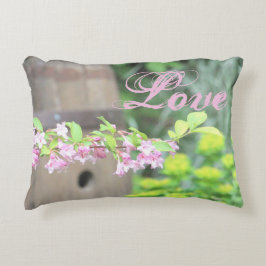 ピンク色の花アクセント アクセントクッション