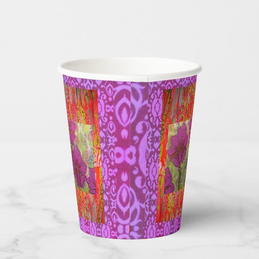 ピンク色の花3 2 紙コップ (右)