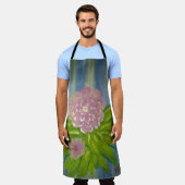 ピンク色の花 エプロン (着用した状態)