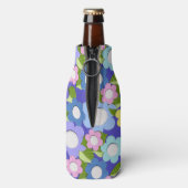 ピンク色の青と紫の感じスタイルの花がとてもかわいい ボトルクーラー (ボトル裏面)