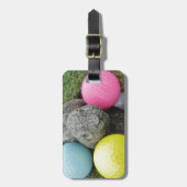 ピンク色の黄色い卵を持つバニー ラゲッジタグ (正面縦)