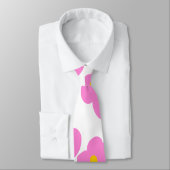 ピンク色の黄色デイジーの花モダンのエレガント模様 ネクタイ (タイ)