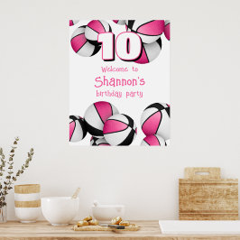 ピンク色の黒いバスケットボールの女の子の誕生日パーティー ポスター