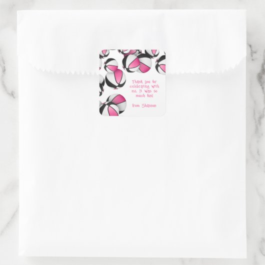 ピンク色の黒いバスケットボール女の子スポーツ誕生日パーティー スクエアシール (バッグ)