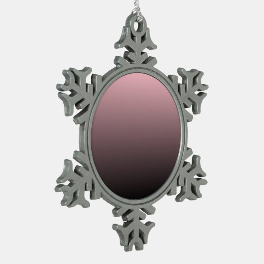 ピンク色の黒グラデーション背景 スノーフレークピューターオーナメント (左)