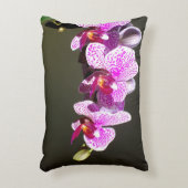 ピンク色エレガントの熱帯フローラの花 アクセントクッション (正面(垂直))