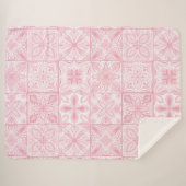 ピンク華美色のタイル シェルパブランケット (正面(横))