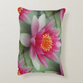 ピンク蓮の水ゆりアクセント枕 アクセントクッション (裏面(縦))